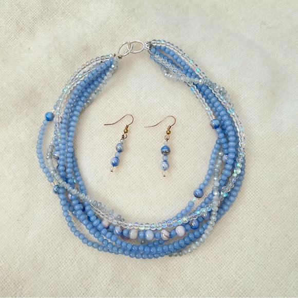 Vintage beaded necklace & earrings set - Picture 3 of 7